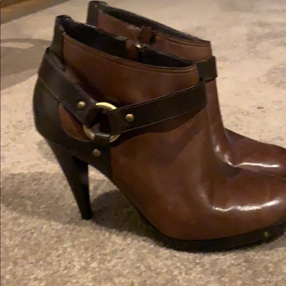 Cole Haan Shoes - Cole Hahn Nike Air!